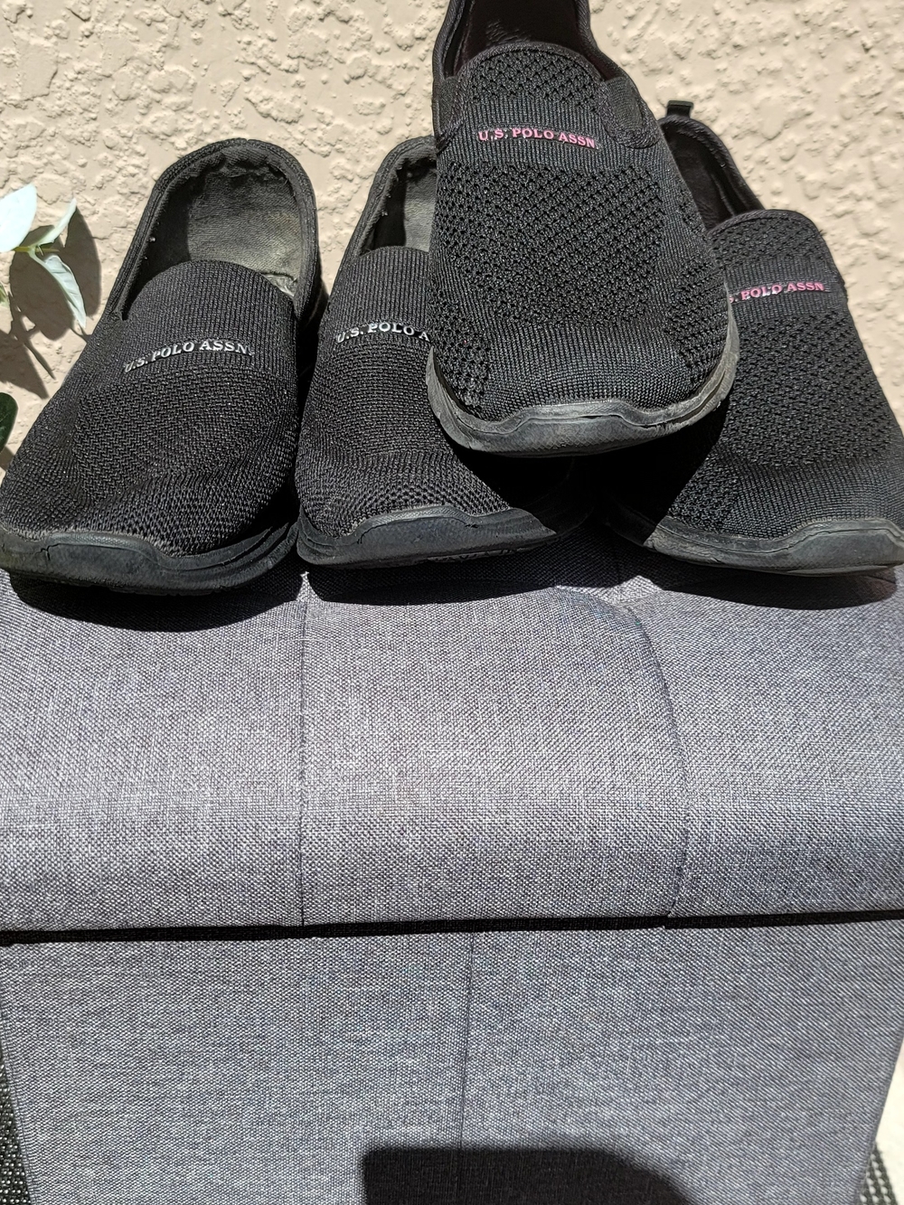 U.S. Polo Assn. Men’s Slip-On Knit Sneakers - Black 7.5 And Pink Size 8